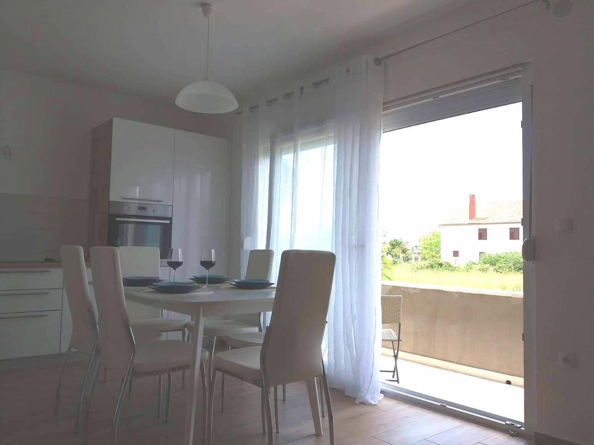 Ana I Ljubo Apartment Sukošan Екстериор снимка