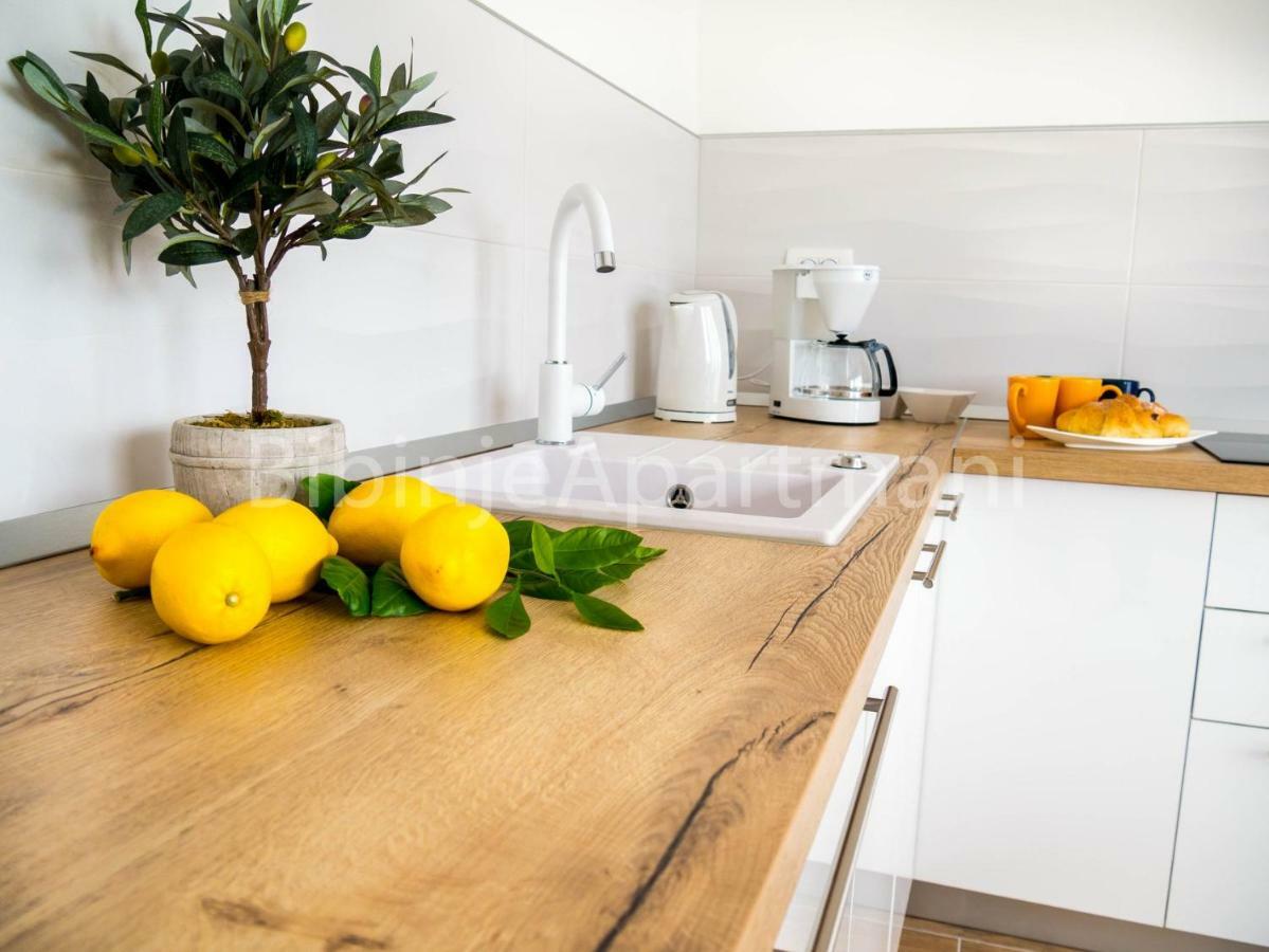 Ana I Ljubo Apartment Sukošan Екстериор снимка