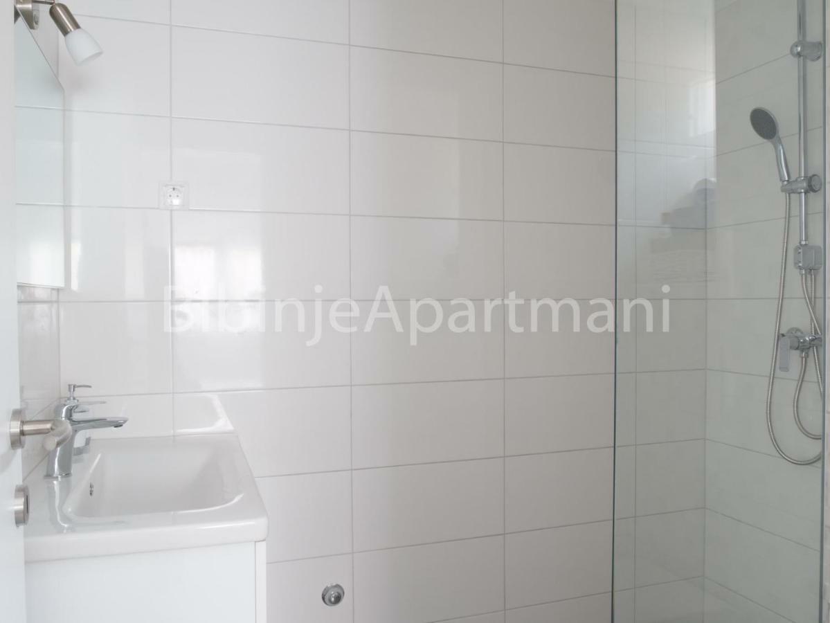 Ana I Ljubo Apartment Sukošan Екстериор снимка