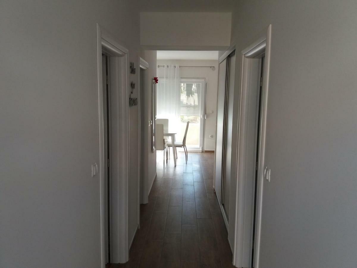 Ana I Ljubo Apartment Sukošan Екстериор снимка